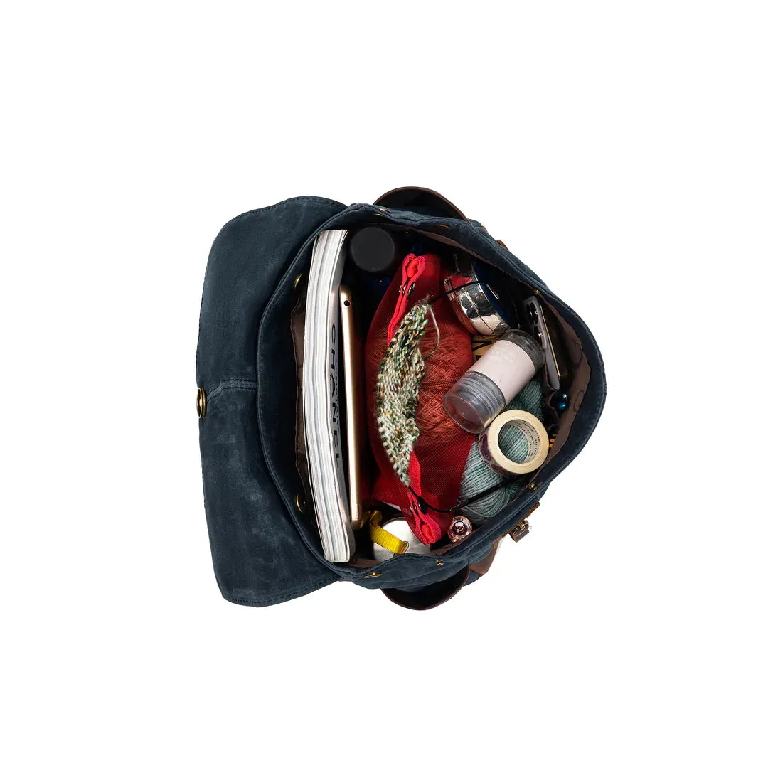 Della Q Maker's Canvas Midi Backpack