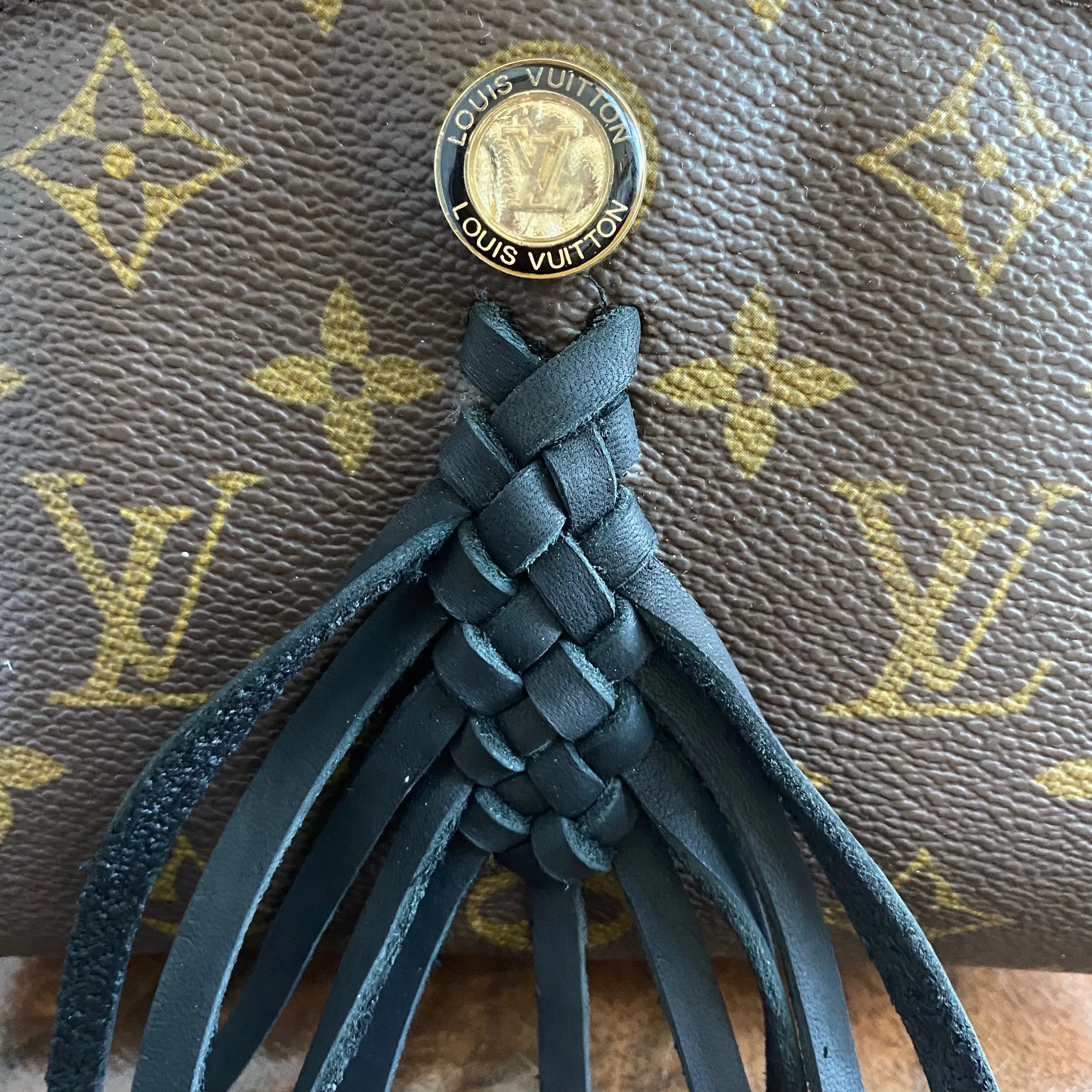 The Junco Crossbody Bag - Vintage Monogram in Black Fringe